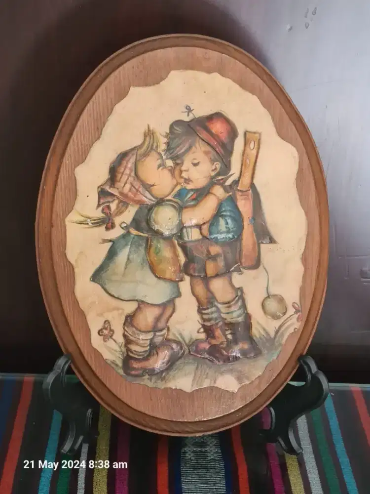 Vintage Wood Hummel Plaque Pajangan Dinding Kayu Hummel