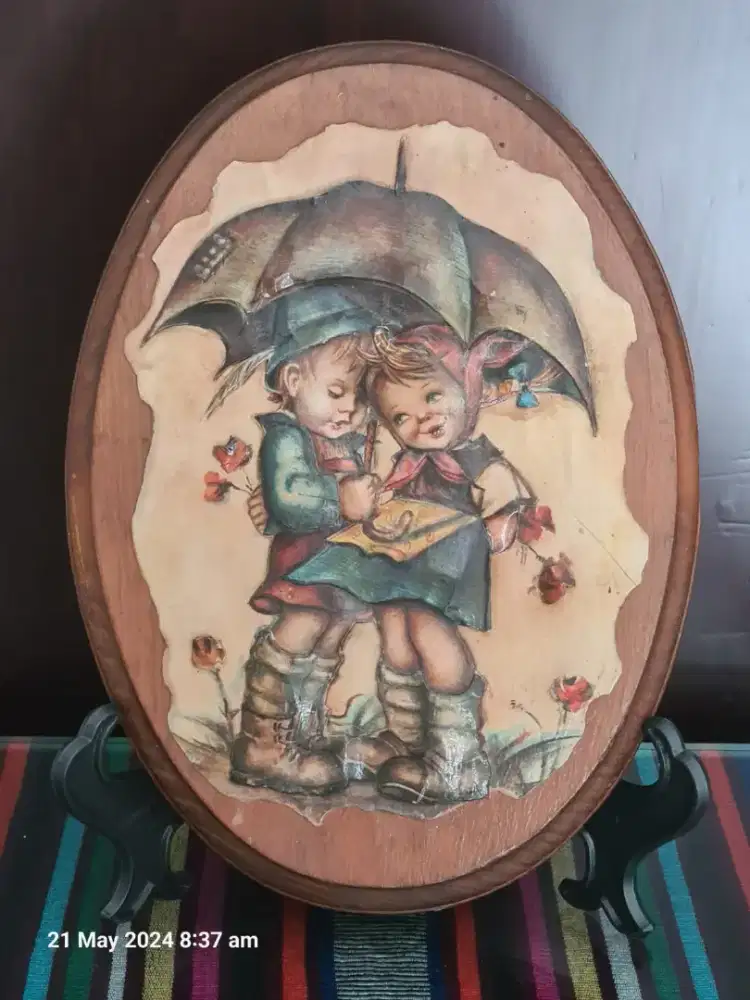 Vintage Wood Hummel Plaque Pajangan Dinding Kayu Hummel