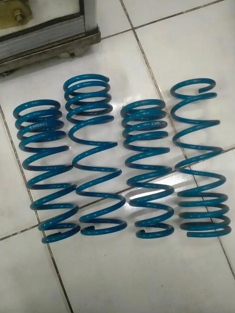 Per Honda Accord VTI-L tahun 2004-2006 merk espelir turun 3cm