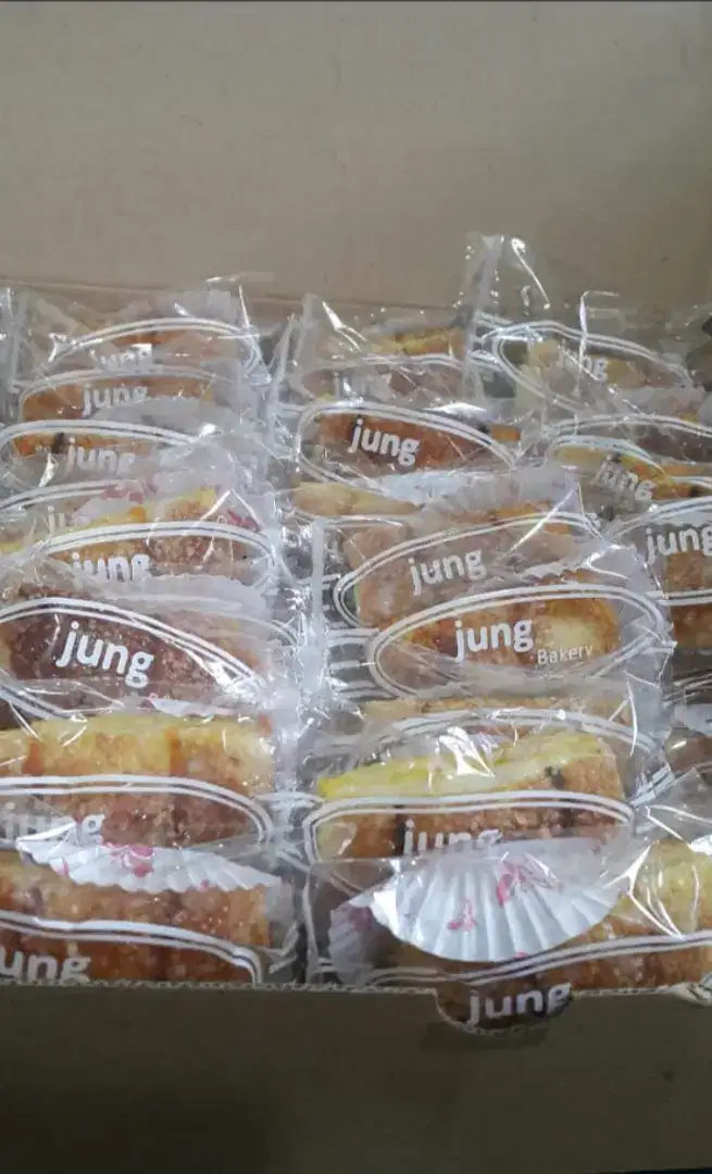 Jung pastry bakery