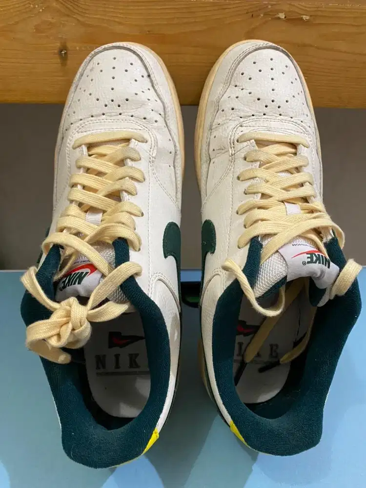 preloved sepatu sneakers pria NIKE ori - size 44.5