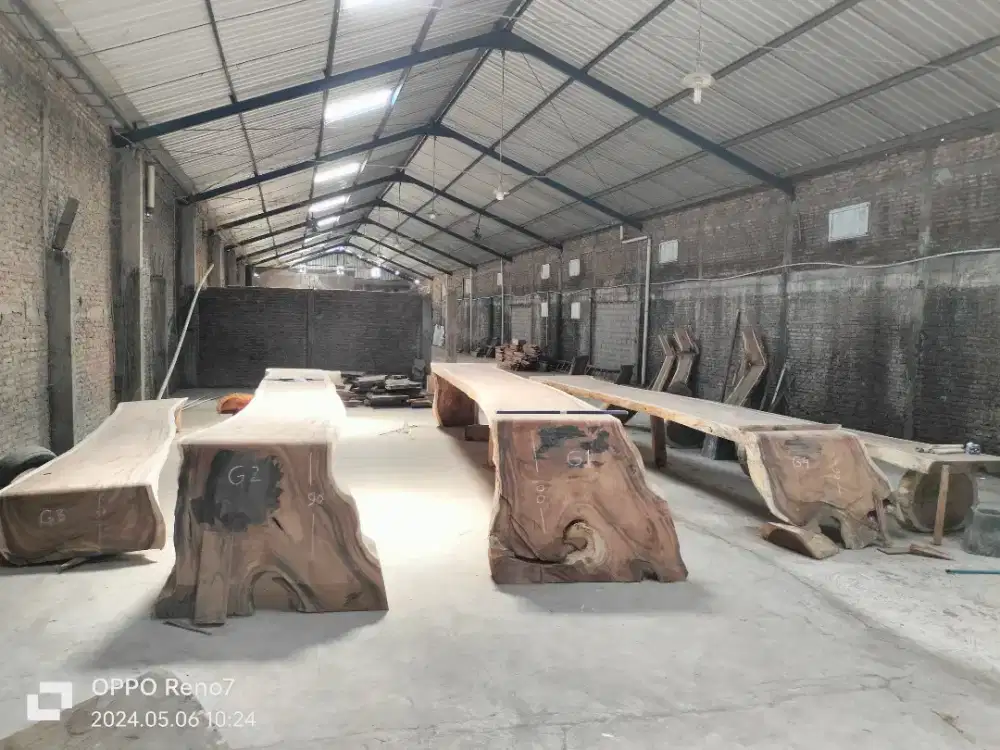 Meja Suar Jumbo Panjang 5 meter up