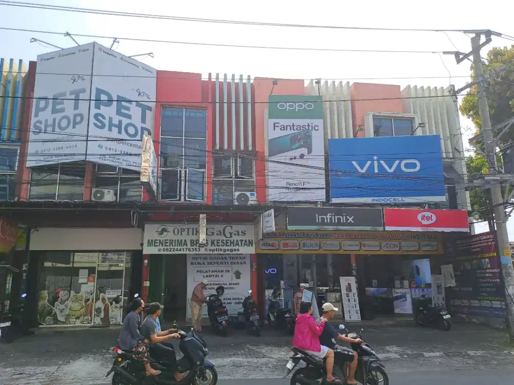Ruko Strategis cocok utk Jualan dan Kantor di kawasan ramai Banyumanik