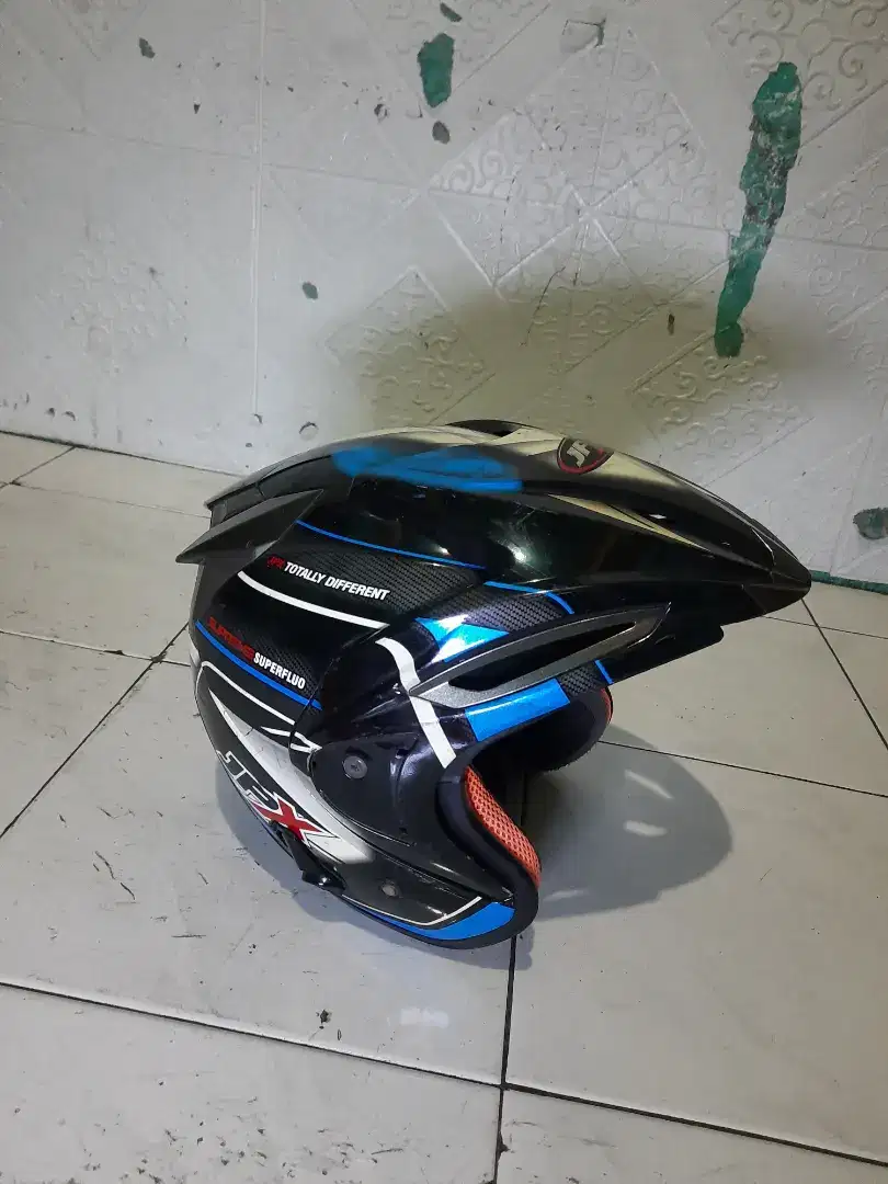 Helm JPX size M
