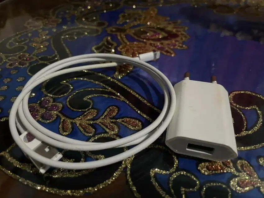 Adaptor & kabel iPhone 5W Original iBox