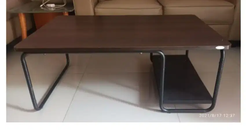 Meja Tamu Informa
