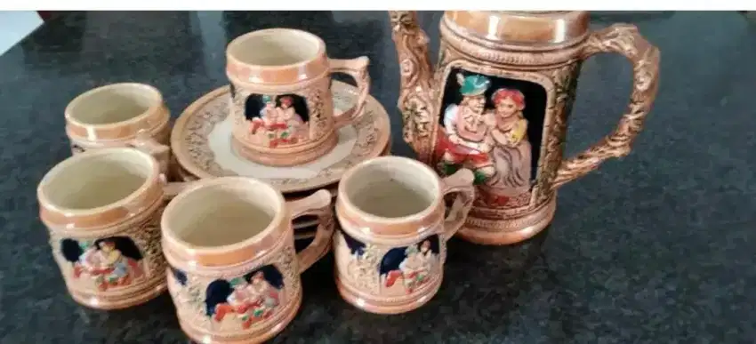 Tea set keramik motif Eropa