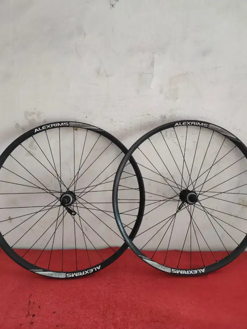 Wheel set SLX M675