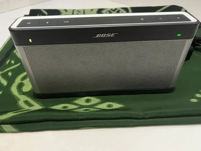 [Original] BOSE SOUNDLINK 3 seri III wireless bluetooth speaker