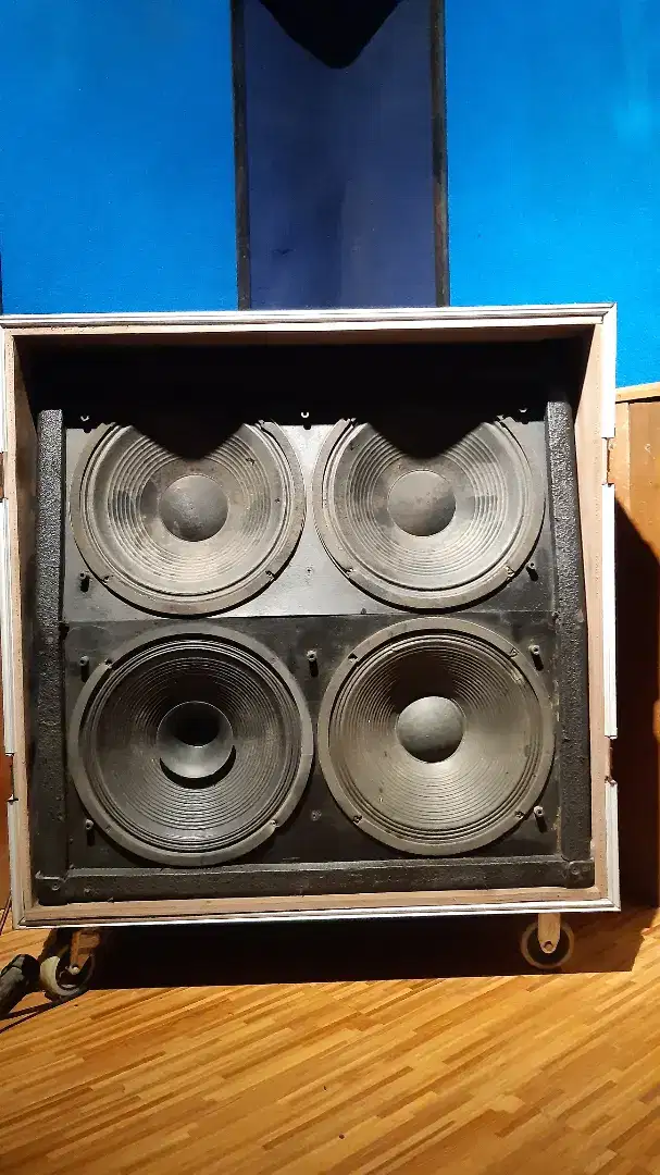Speaker Cabinet Laney