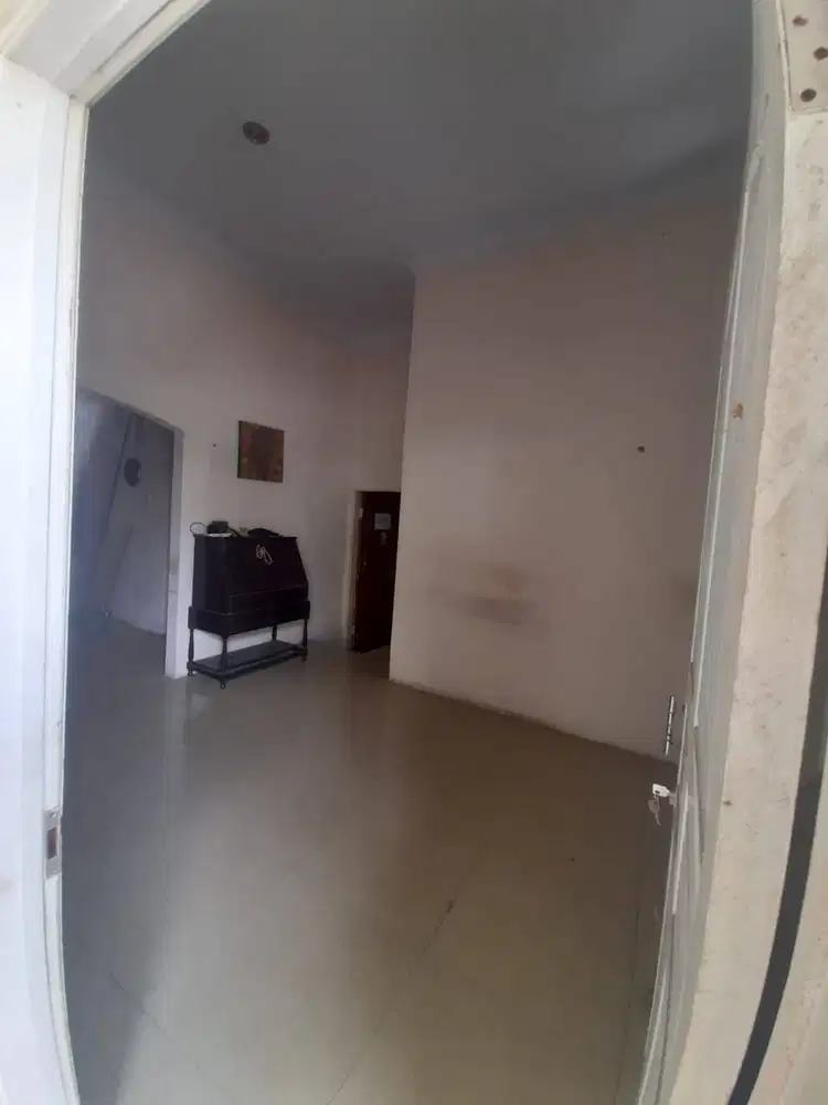 Di Jual Rumah Kosong (Nego)