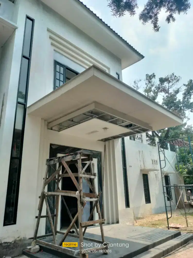 Siaprenovasi atap rumah