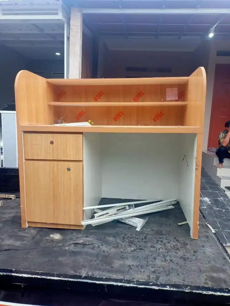 Meja kasir  Masi bagus