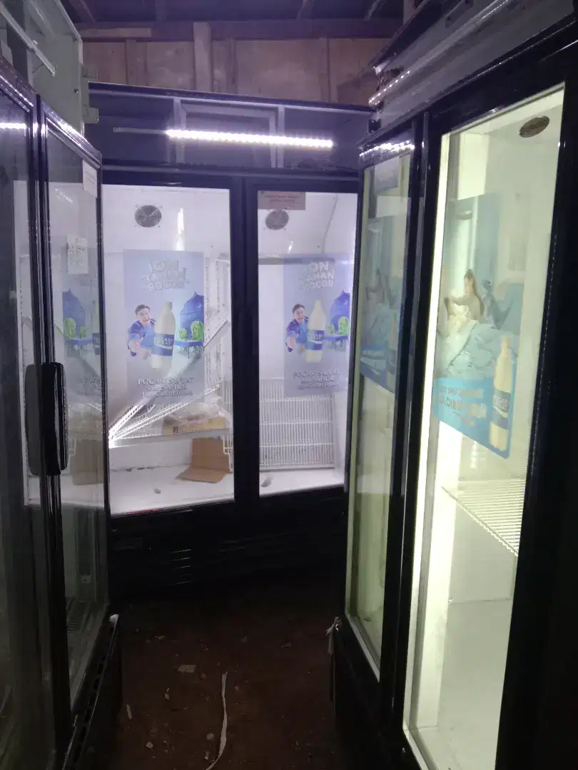 Showcase/chiler/pendingin minuman