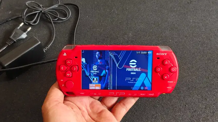 Psp slim 2000 mulus banyak game