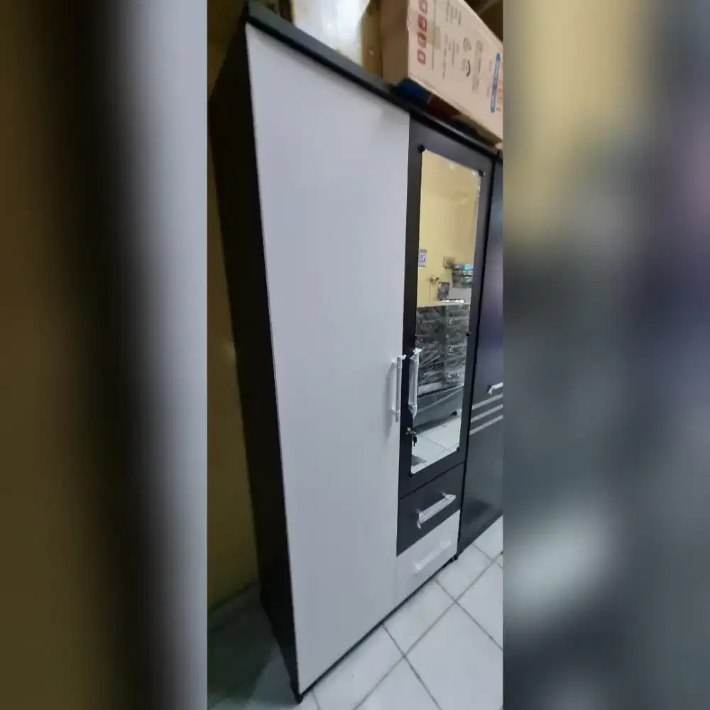 Century series 2 pintu