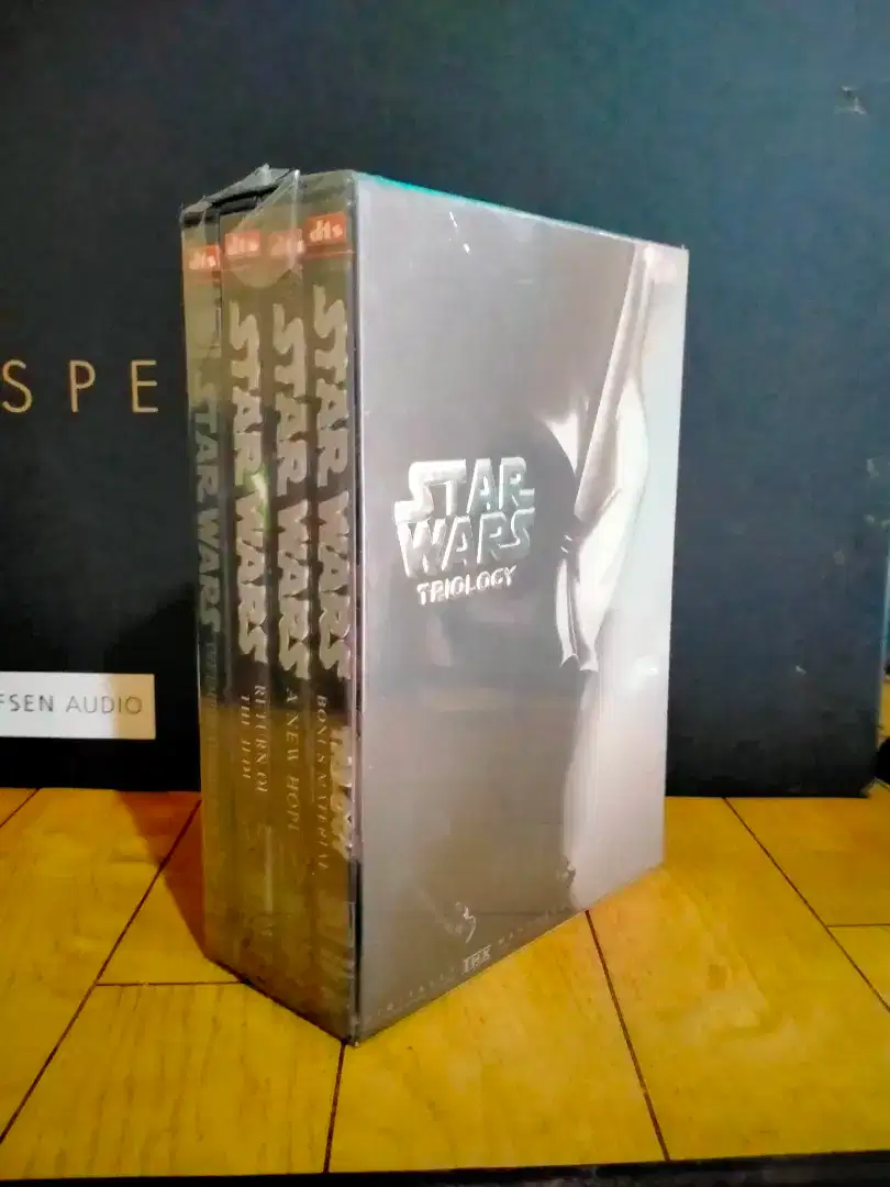 Kaset DvD Serial Film Star Wars Triology (Masih Segelan)