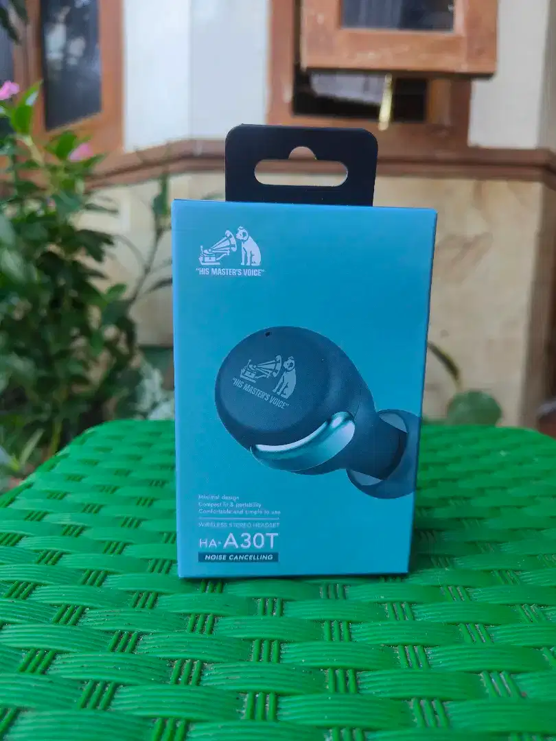 JVC Victor Noise Cancelling True Wireless Airbuds ex Hadiah Japan