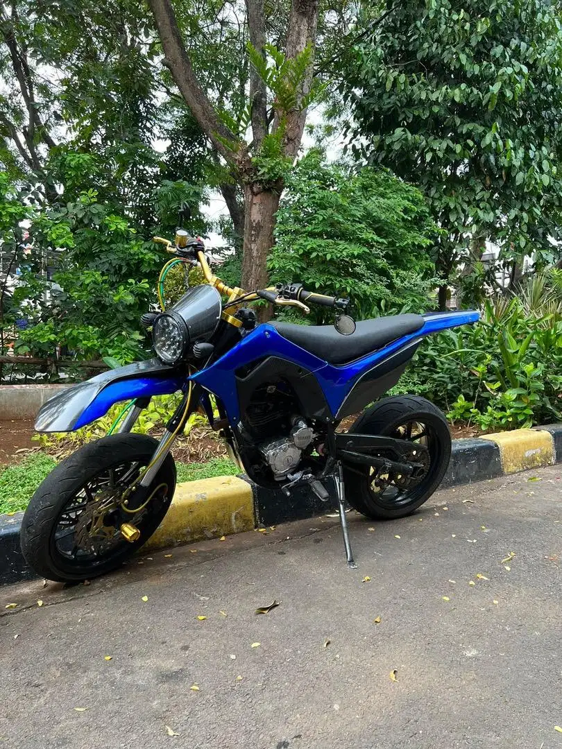 Scorpio costum supermoto limbah moge