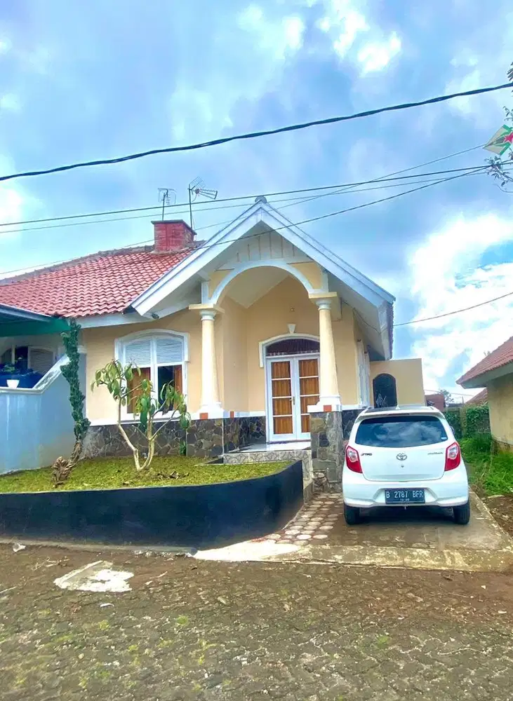 Jual Villa Sejuk siap huni