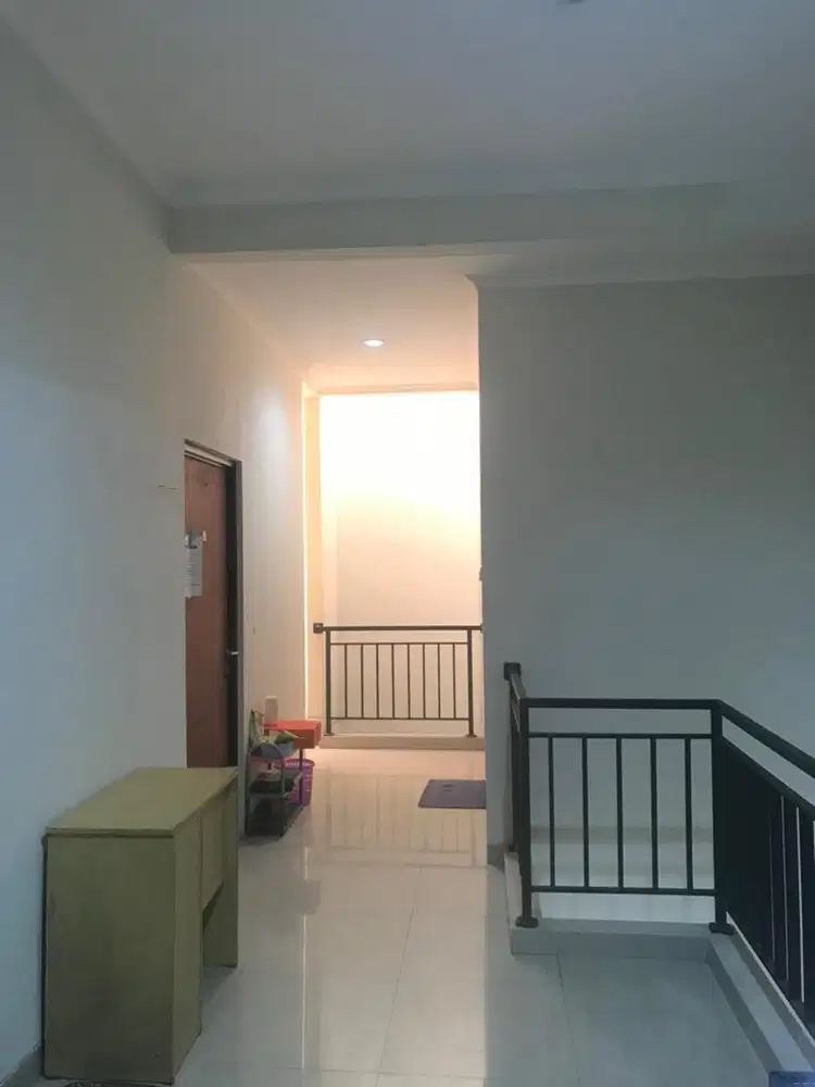 Rumah kos khusus pria belakang ukrida kedokteran esa unggul