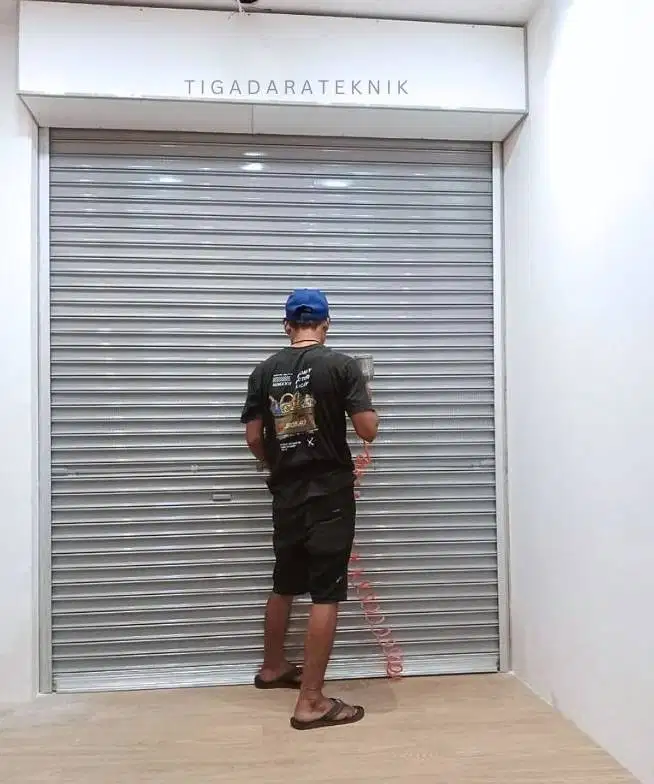 Rolling door murah , pasang baru dan service terpercaya tigadarateknik