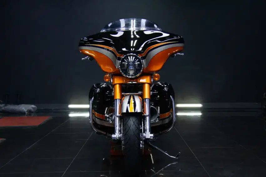 Harley Davidson Street Glide CVO FP Mabua