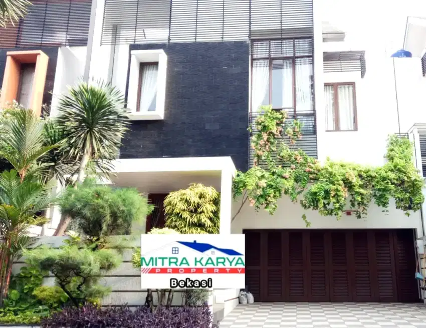 TURUN HARGAA Rumah mewah di Billymoon  duren sawit