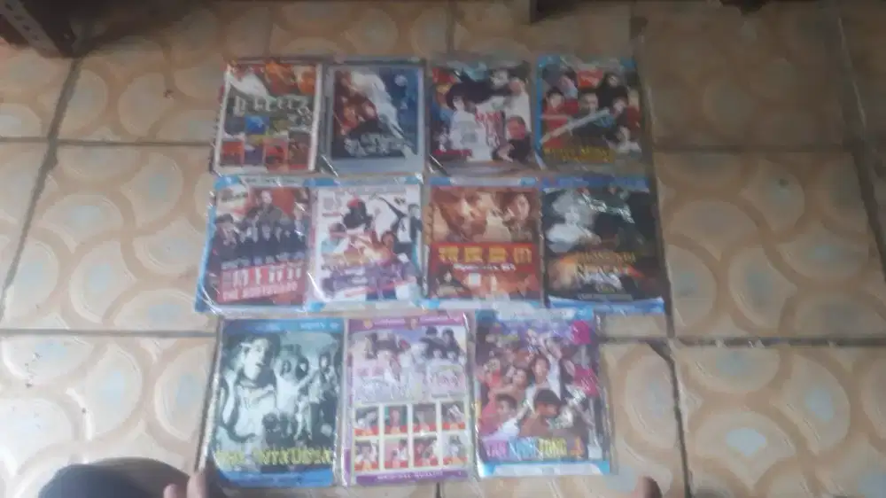 Slhkn plh slh 1 dr kaset dvd film lawas hongkong kond bgs murah sj deh