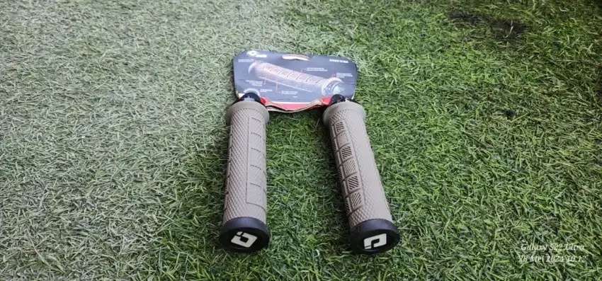 Handgrip ODI Elite Pro lock on