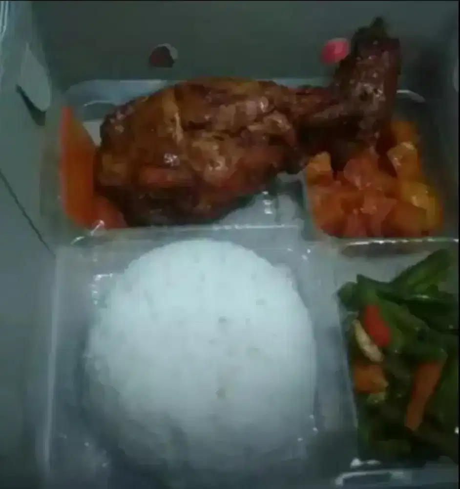 Nasi Box Paket ayam