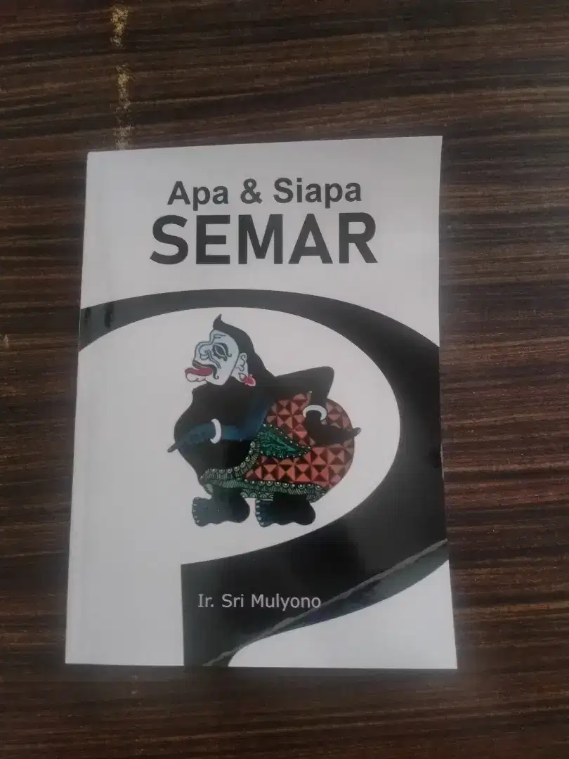 Apa dan siapa Semar