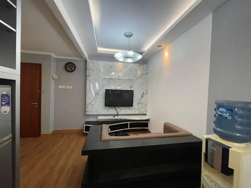Disewakan Apartement Sudirman Park High Floor 2BR Full Furnished Baru