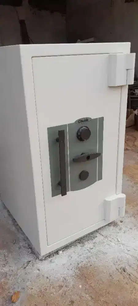 Brankas/ brangkas chubb asli