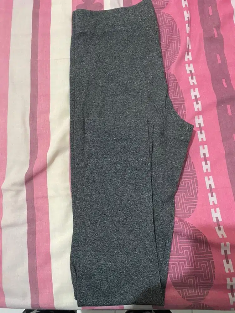 Legging olahraga wanita