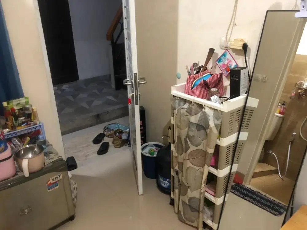 Disewakan Kost Putri Meruya,  Lippo Puri, Joglo, intercon, taman aries