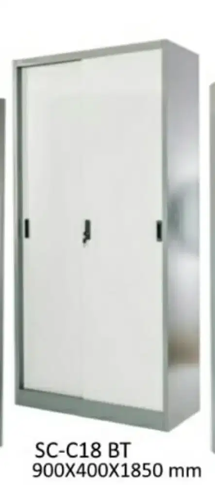 Lemari kabinet besi. Pintu sleding