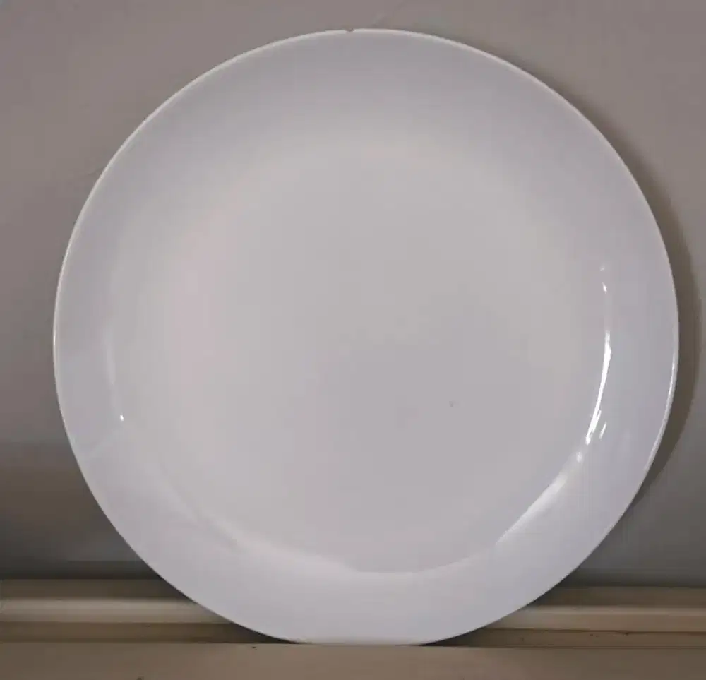 HARGA TERMURAH! DIJUAL CEPAT BARANG EX. CAFE/RESTO! Piring Lebar