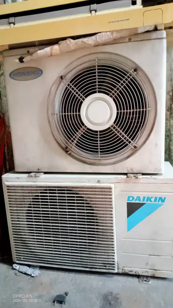 Beli AC yang rusak rusak