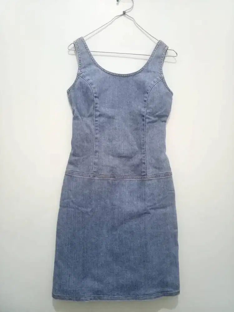 Preloved Dress Wanita Jeans Queens Court