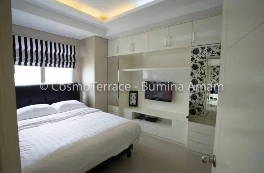 Disewakan Apartemen Cosmo Terrace Middle Floor 2BR Furnished View City