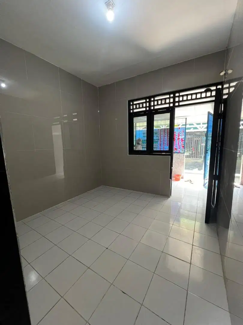 DIJUAL BU kost rumah FULL TERISI setu 3 petak Tangsel Taman Tekno