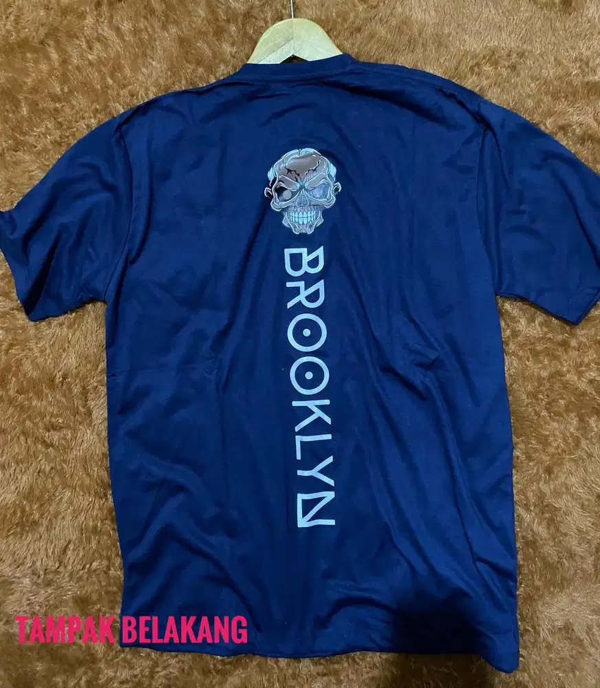 Kaos Distro motif depan belakang katun