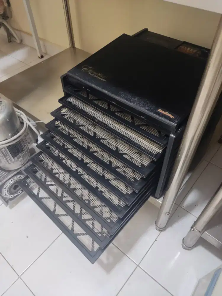 Excalibur Food Dehydrator (Pengering/Pengawet Makanan/buah)
