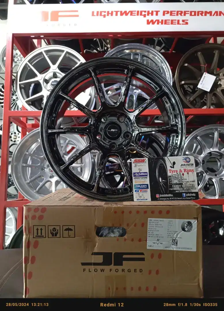 Velg ze40 r18 5x114.3 lbr8,5 et22 black chrome
