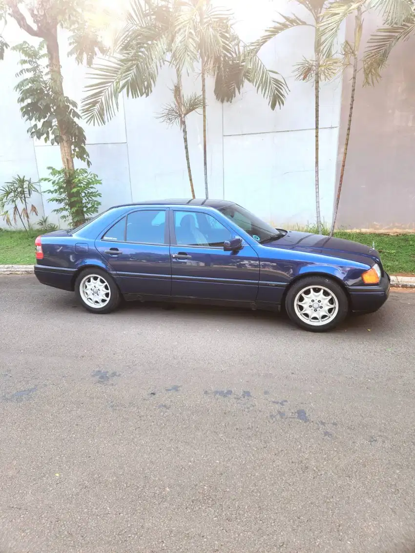 Mercedes W202 C230 1997 Low Km - Mobil Bekas - 921233469