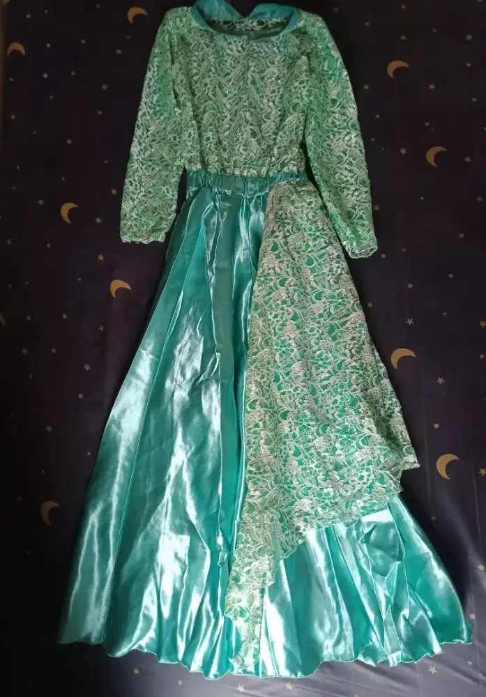 Dress perempuan baru