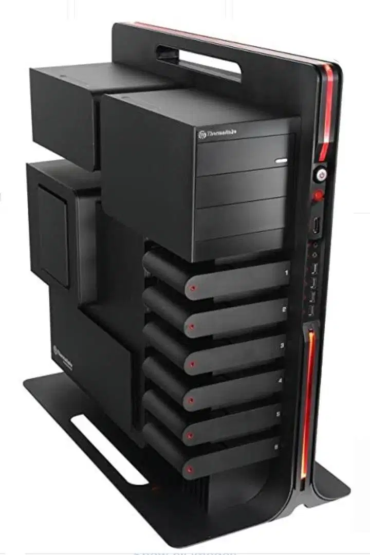 PRELOVED Thermaltake & BMW PC case ATX / mATX / E-ATX