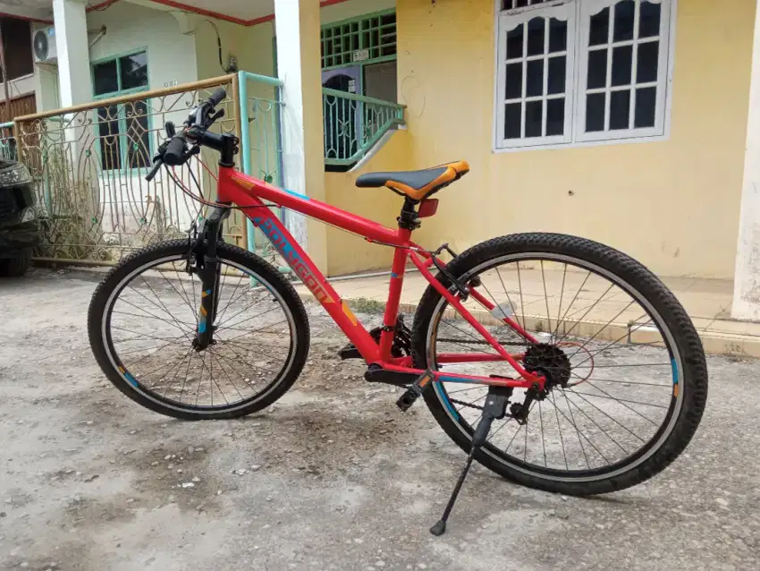 Sepeda Polygon Monarch M2 RED (MERAH)