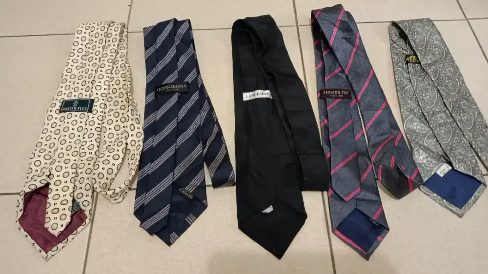 Dasi second borongan